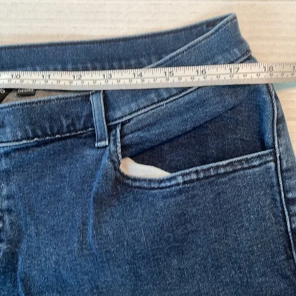 Brooke Shields jeans EUC size 20W petite dark wash boot cut 5pocket w/stretch - Picture 9 of 12